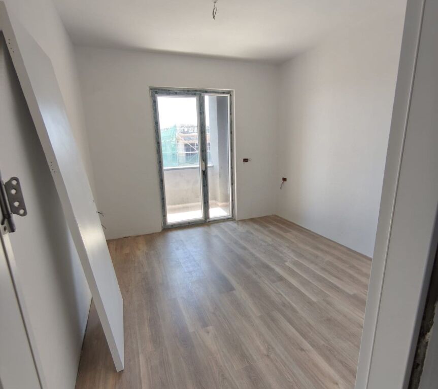 🏡 Shitet Apartament 2+1 – Mejestik Residence 1, Paskuqan