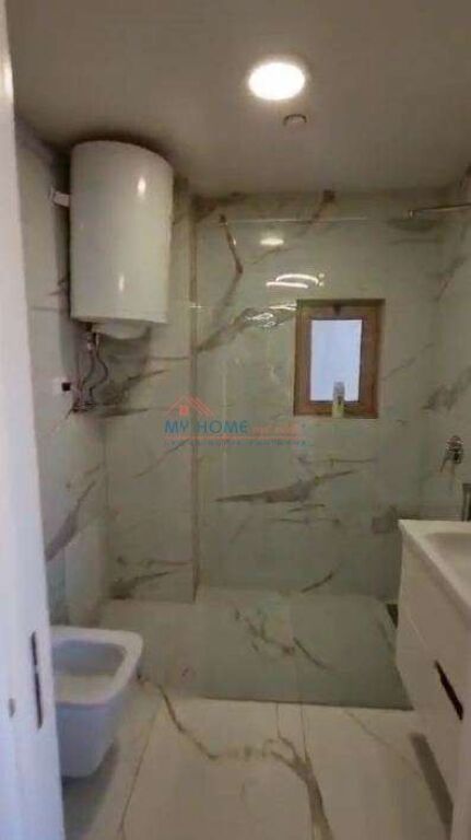 Apartament 1+1 ne shitje Komuna e Parisit ne Tirane