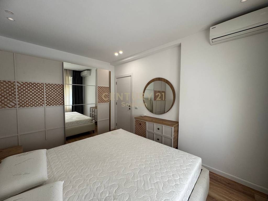 SHESIM APARTAMENT 1+1 TE INVESTUAR TEK KOPSHTI BOTANIK!