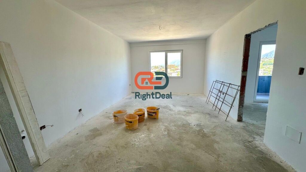 Okazion Kleringu! Tek Kompleksi "Shehu Konstruksion", Shitet Apartament 1+1, Me Planimetri Te Rregullt !!!