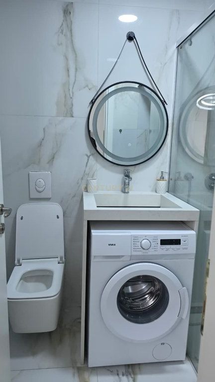Apartament 3+1+2 me qira tek Garda!