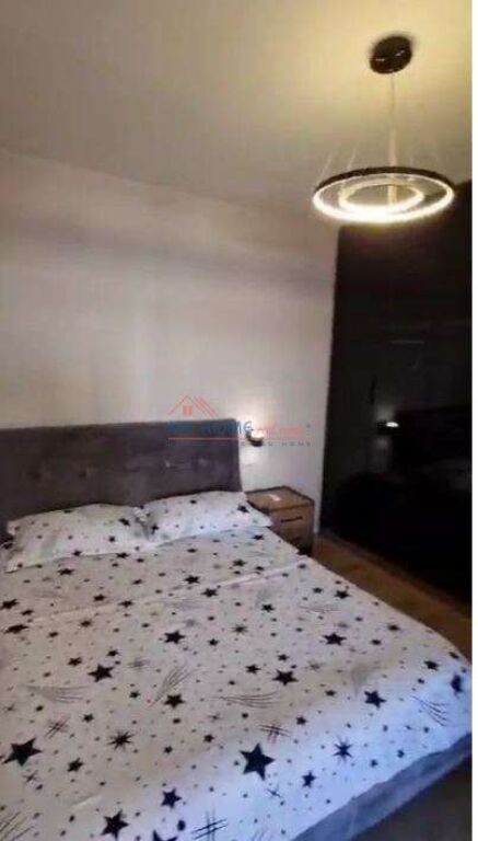 Apartament 1+1 ne shitje Komuna e Parisit ne Tirane
