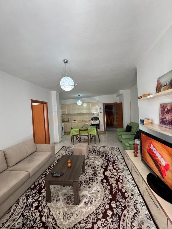 Qera, Apartament 1+1, Fresk