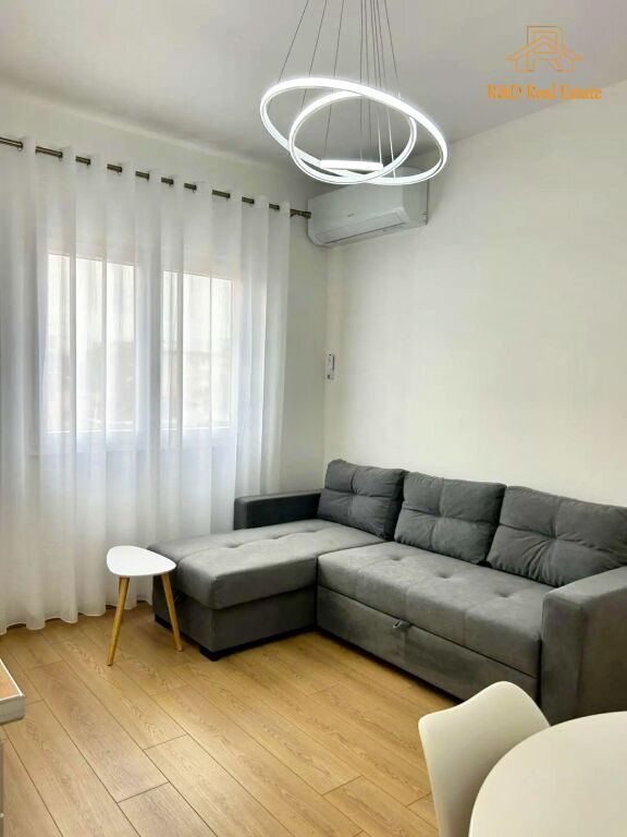 🏡 IN AFFITTO: Appartamento 1+1 – Ali Demi, Tirana