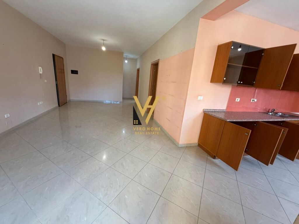 FOR SALE APARTMENT 2+1+2+BLK AT KOMUNA E PARISIT 250,000 EURO