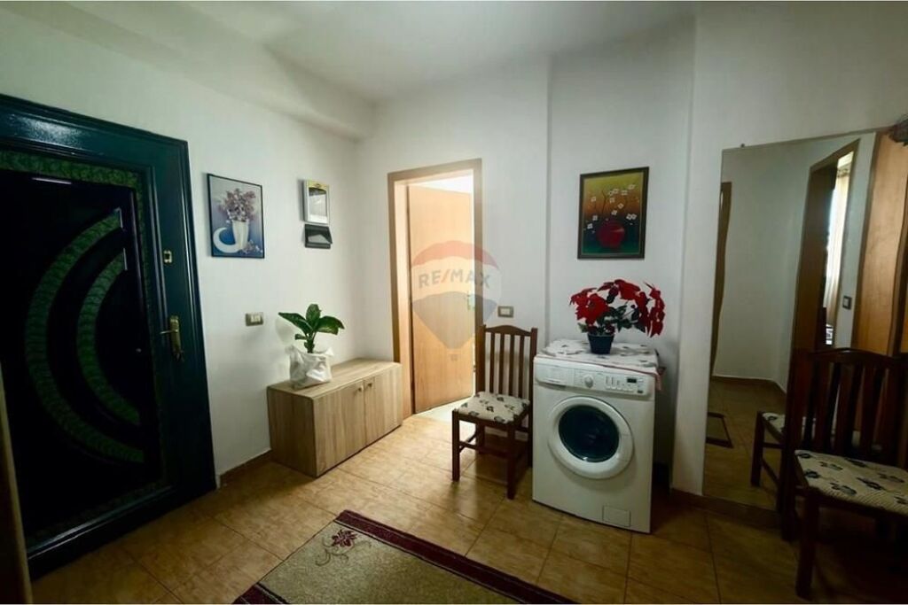 Appartamento - In Affitto - Blocco Gintash, Tirana(ID: 530191058-289)