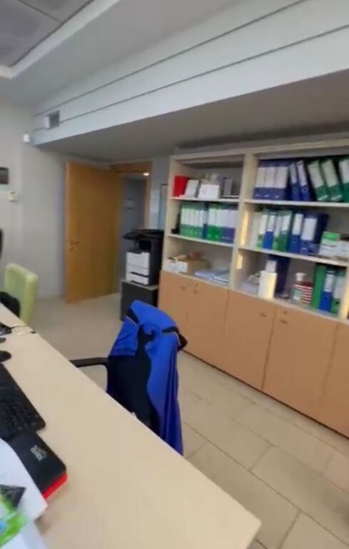 me qera një ambjent biznesi