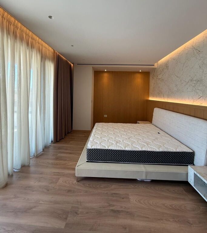 🏡 Vilë Luksoze me Qira – Rezidencë pranë TEG