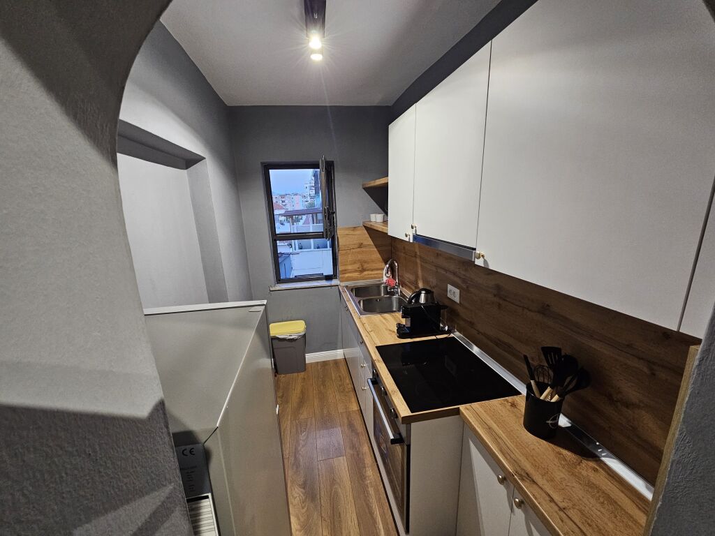 Apartament 1+1 per shitje , Selvia