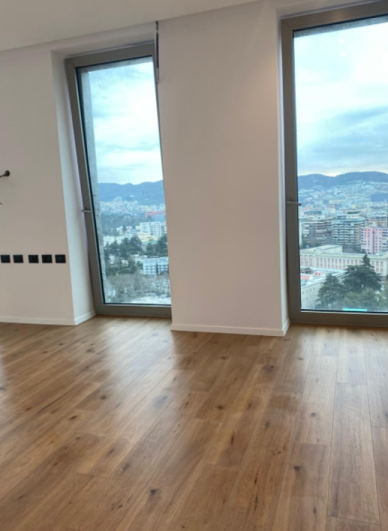 JEPET ZYRË ME QIRA – Downtown One
