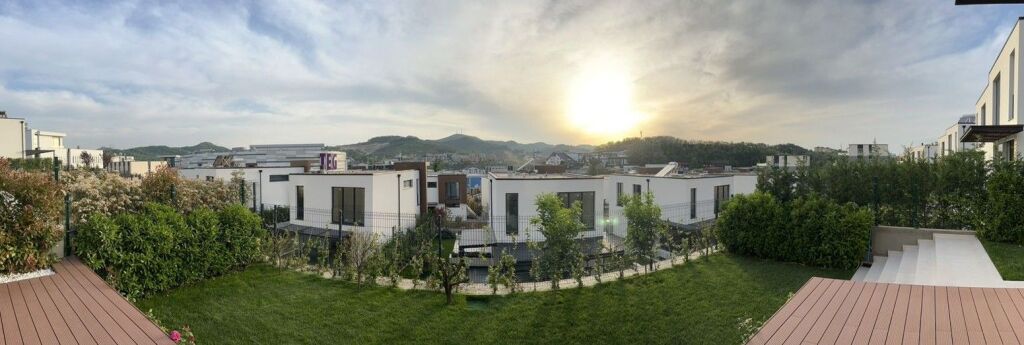 🏡 Villa su 3 Piani in Vendita – Mandarin Residence