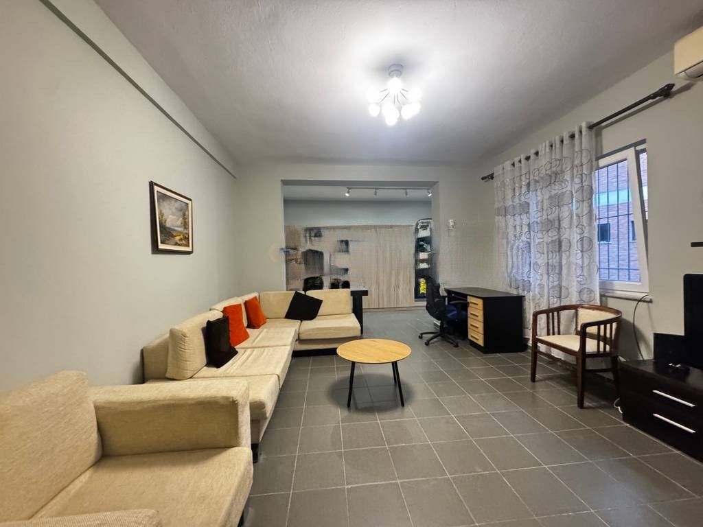 JAPIM ME QERA APARTAMENT 1+1 TEK MINE PEZA 550 € /Muaj