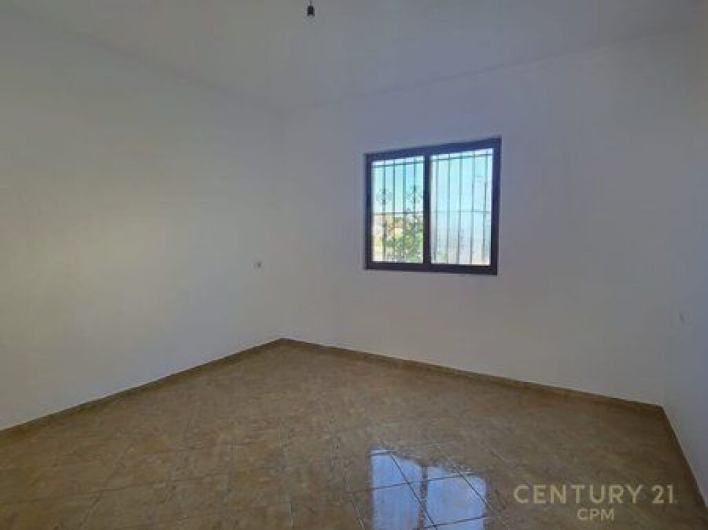 PRIVATE HOUSE WITH YARD FOR SALE IN VORE