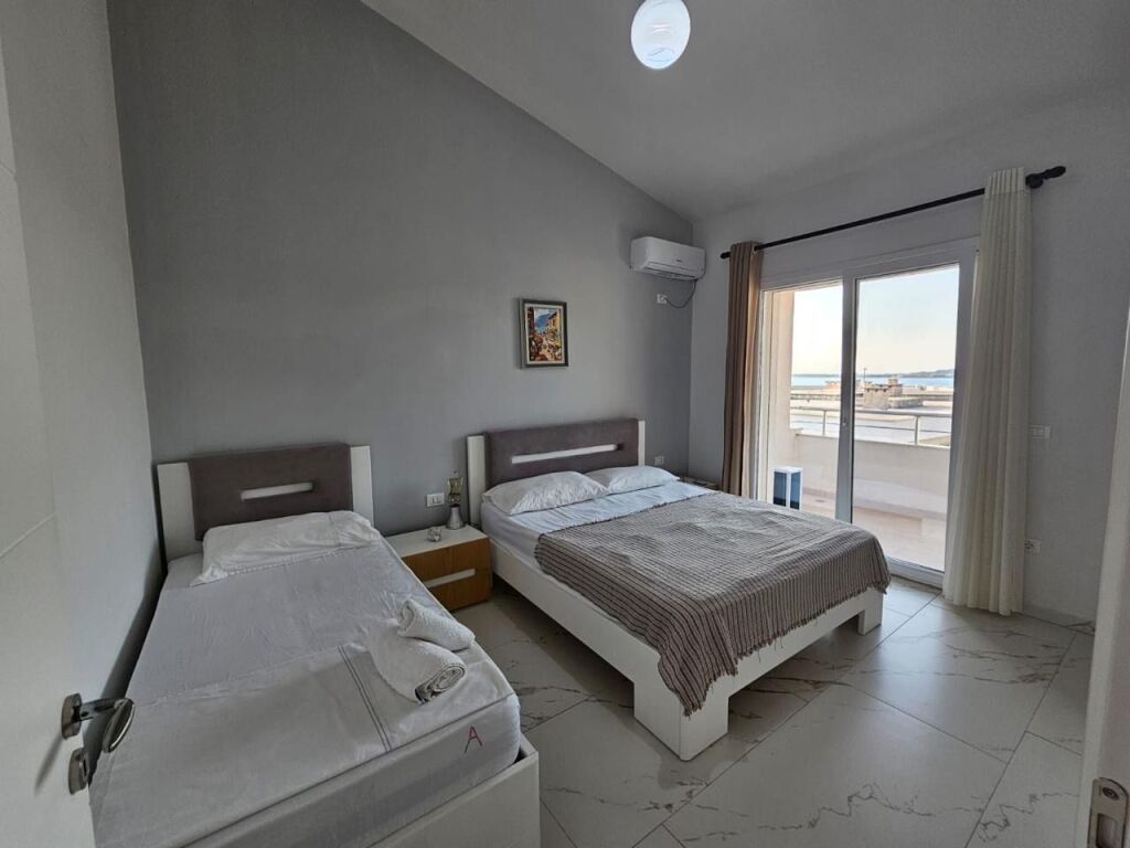 Apartament 1+1 në dispozicion me pamje nga deti Vlorë