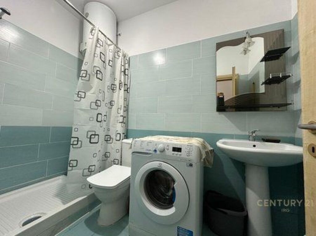 Apartament 1+1 me qera tek Kompleksi Grand, Tregu Elektrik!