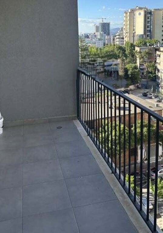 BULEVARDI ZOGU I PARE, JAPIM APARTAMENT 1+1 PER QERA! 650 € /Muaj