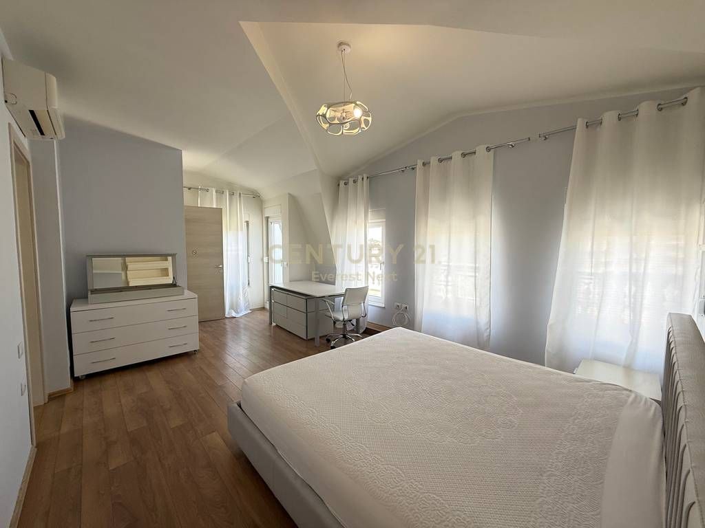 Villa for rent at White Houses Residence Teg