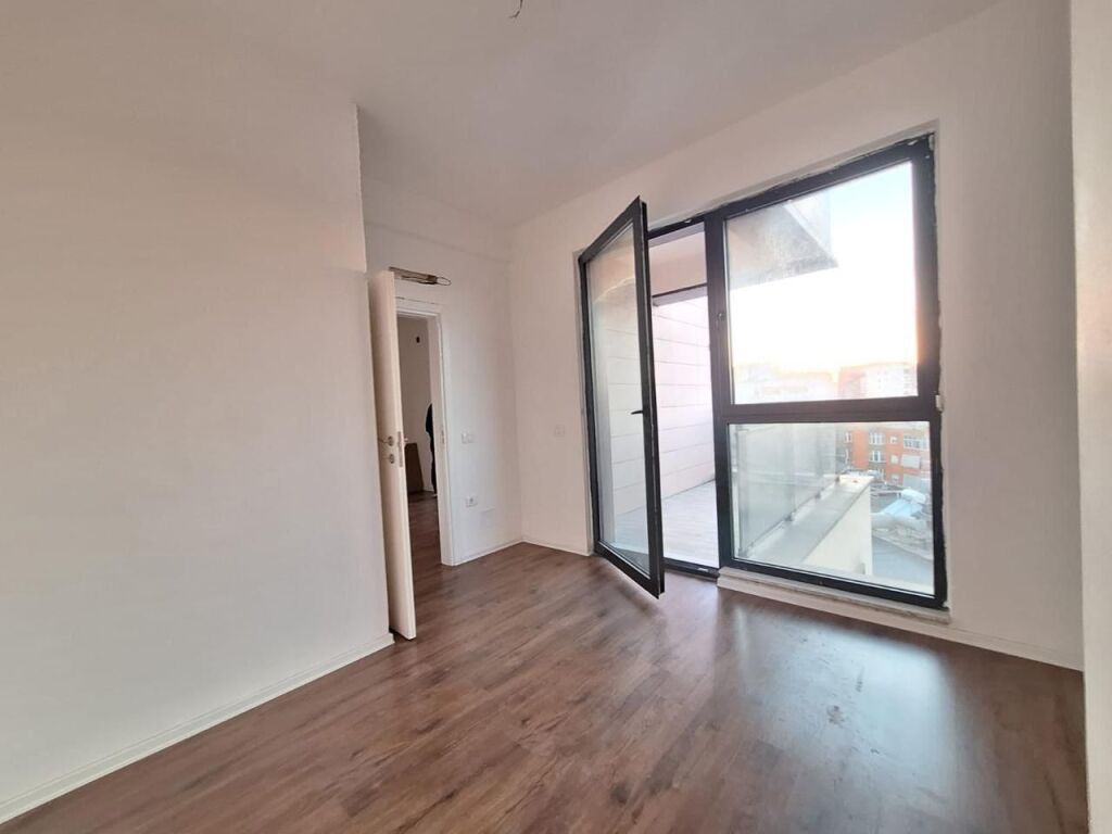 APARTMENT FOR SALE 1+1 ON KOSOVAREVE STREET