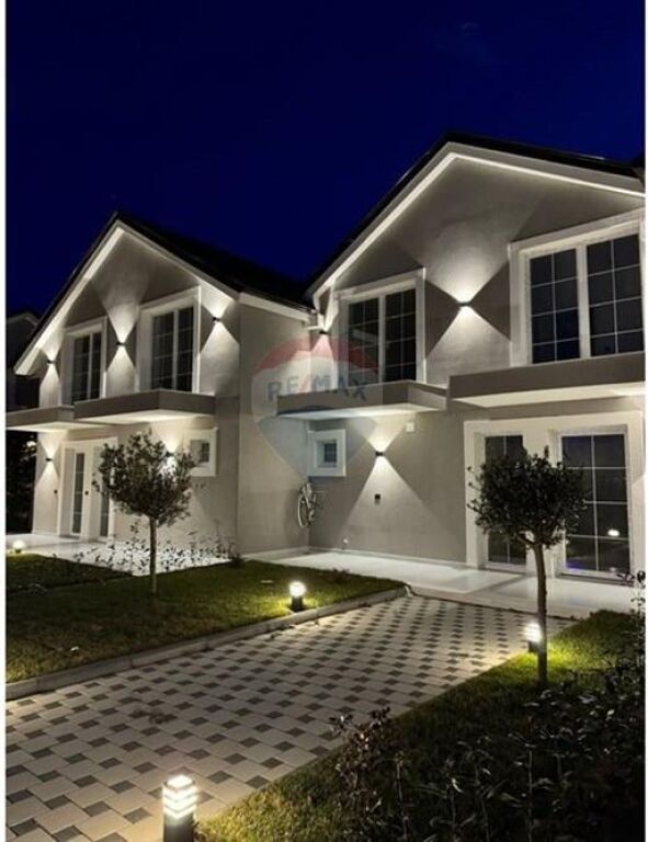 Shiten Vila Twin në Drilon, Pogradec(ID: 530571009-88)