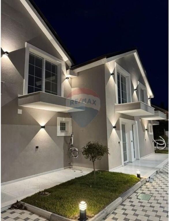 Shiten Vila Twin në Drilon, Pogradec(ID: 530571009-88)