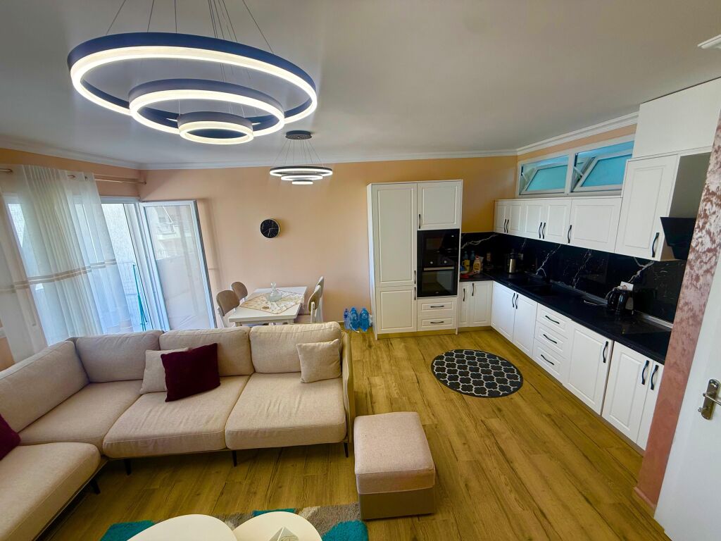 SHITET APARTAMENT 1+1 NE GOLEM SHUME PRANE DETIT ! Ndertim i vitit 2024 !!