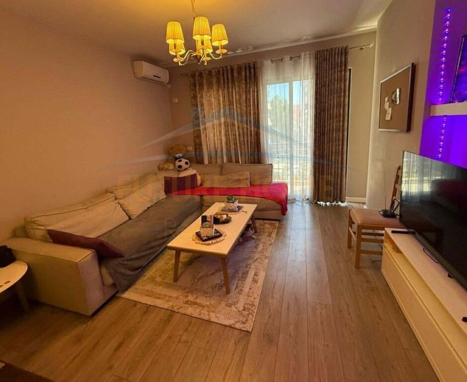 Rent, Apartment 2+1+2, Molla Complex, Migjeni Boulevard