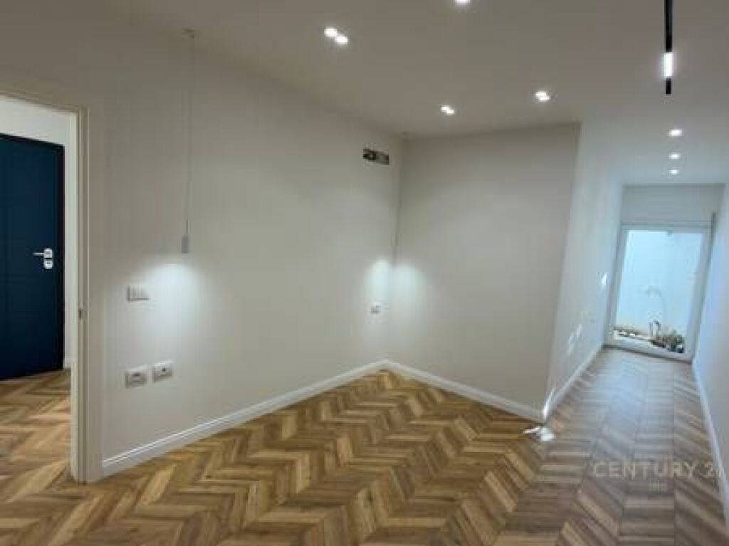VENDESI APPARTAMENTO 1+1 PRESSO LA RESIDENZA KODRA E DIELLIT | 130,000€