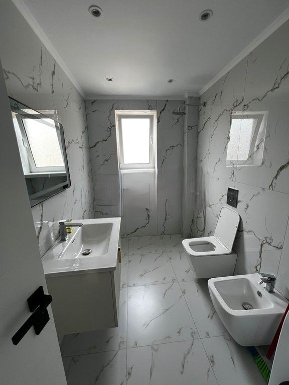 Apartament 2+1 me qira te Ali Demi 700 € /Muaj