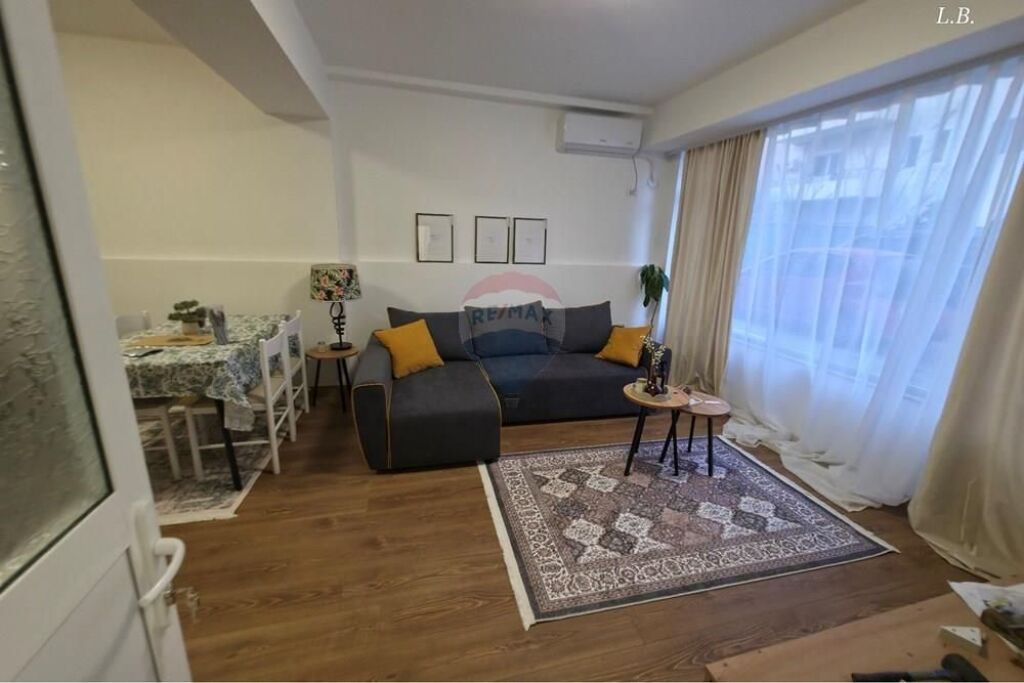 Apartment 1+1 for Rent Bill Clinton Street, Paris Commune