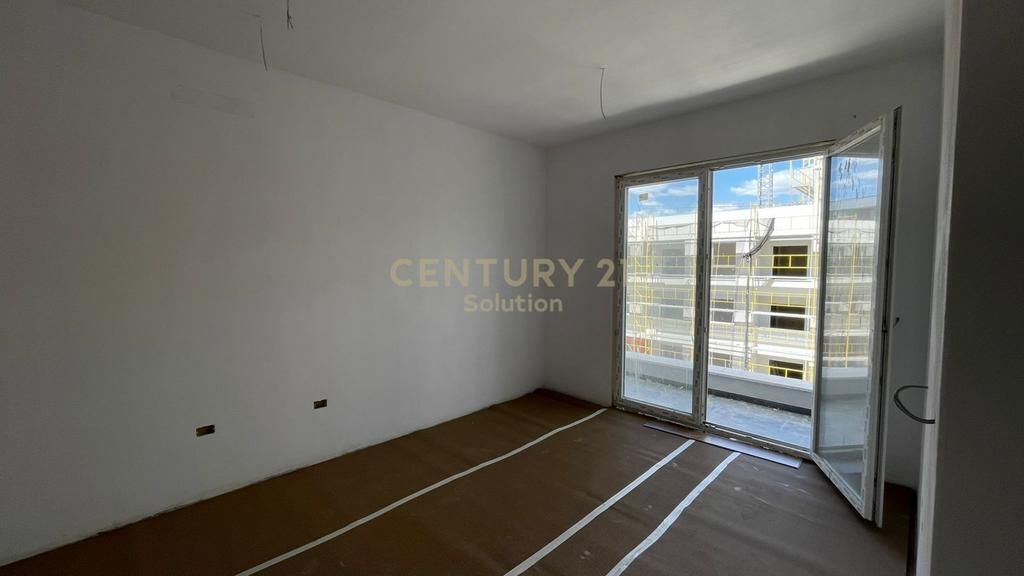 WE SELL APARTMENT 1+1+ PARKING SPACE AT UNIVERS CITY !