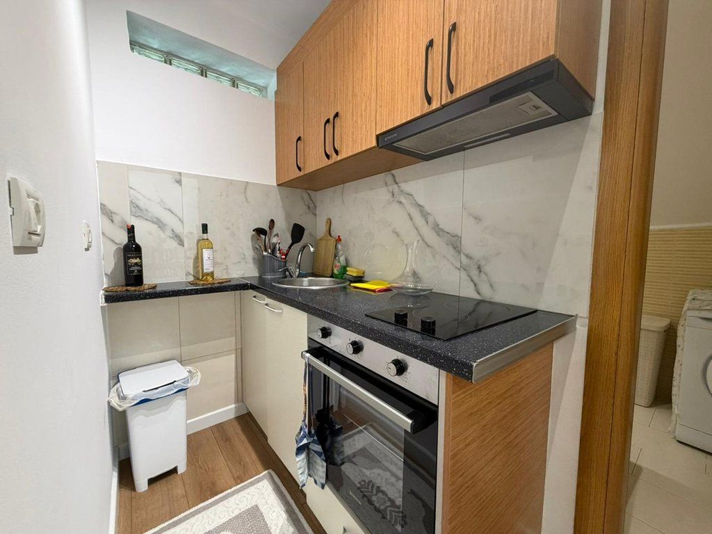 Qera, Apartament 1+1, 21Dhjetori, Tiranë