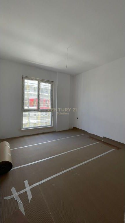 WE SELL APARTMENT 1+1+ PARKING SPACE AT UNIVERS CITY !
