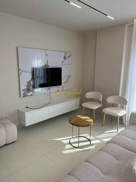 APPARTAMENTO IN AFFITTO 1+1 EX STAZIONE DEL TRENO 65.000 LEKE