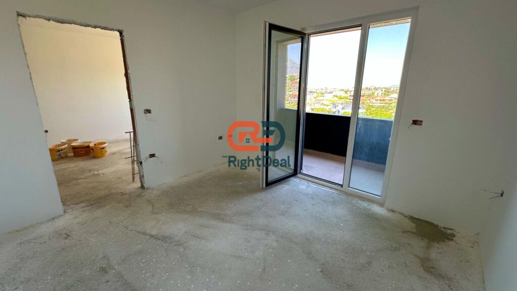 Okazion Kleringu! Tek Kompleksi "Shehu Konstruksion", Shitet Apartament 1+1, Me Planimetri Te Rregullt !!!