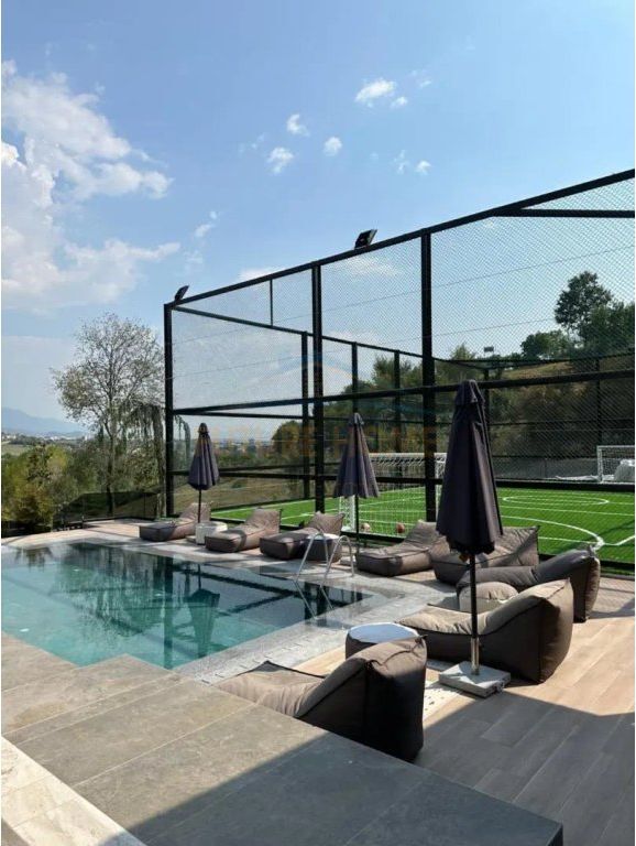 Rent, 2-storey Villa + Pool + Kalçeto, Paskuqan