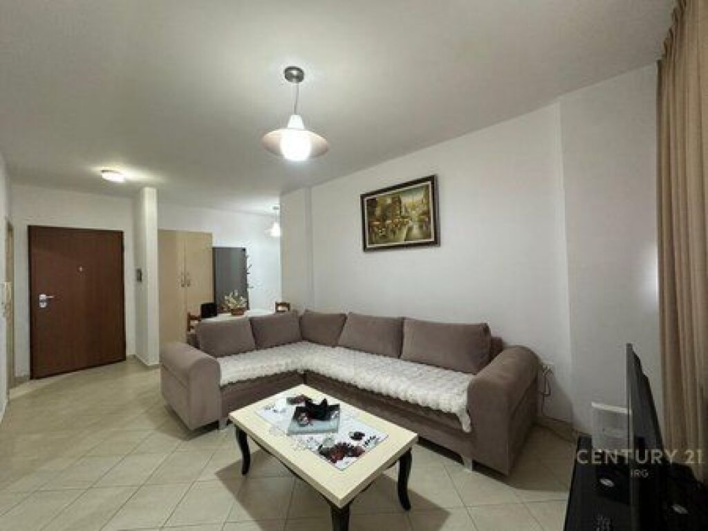 Apartament 1+1 me qera tek Kompleksi Grand, Tregu Elektrik!