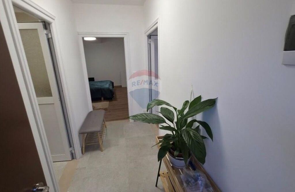 Apartment 1+1 for Rent Bill Clinton Street, Paris Commune  ID:530221059-484