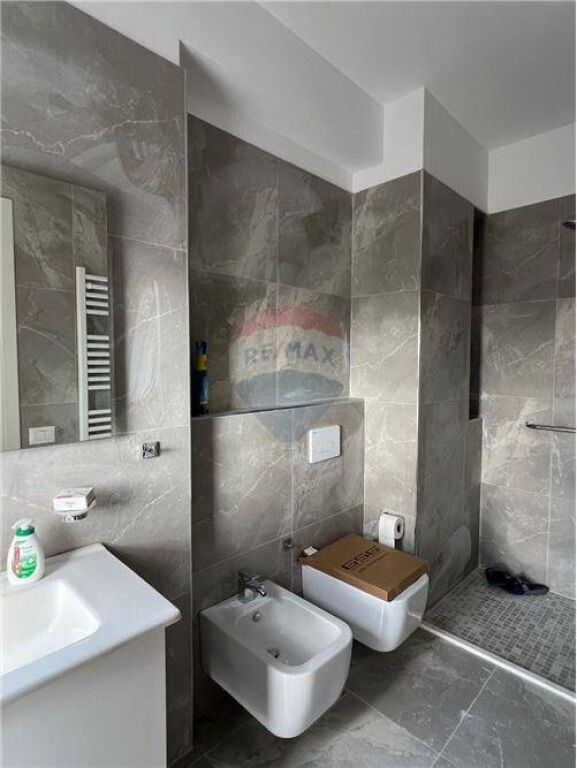 Apartament 2+1+2 me qira ne Myslym Shyri