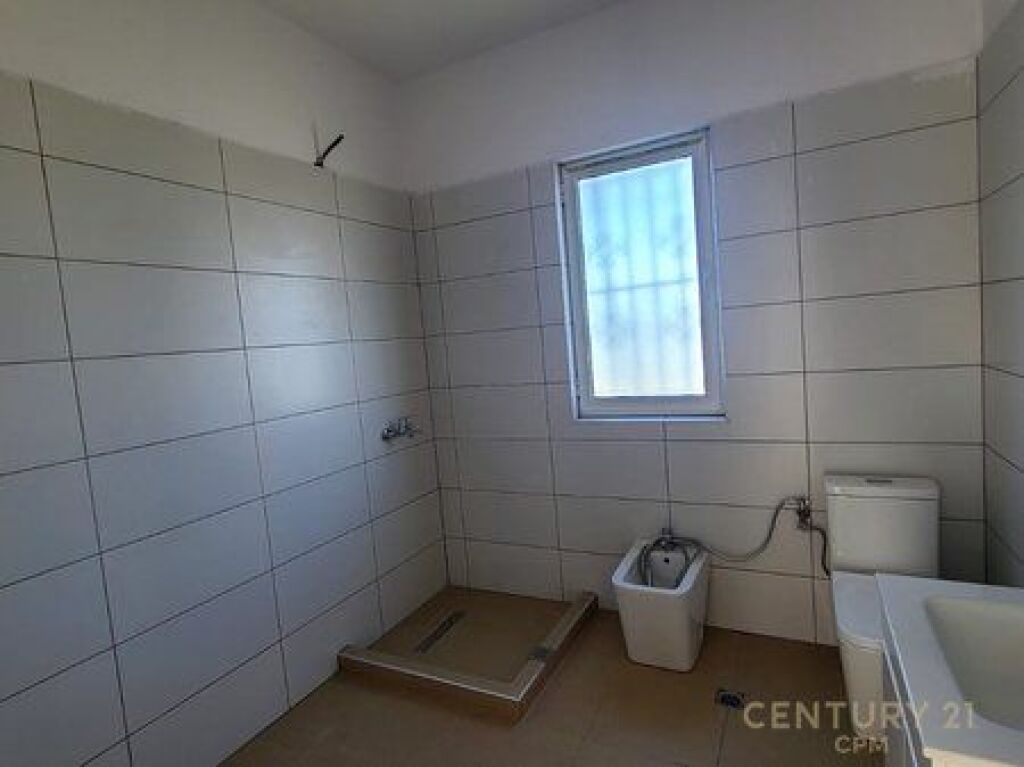 PRIVATE HOUSE WITH YARD FOR SALE IN VORE