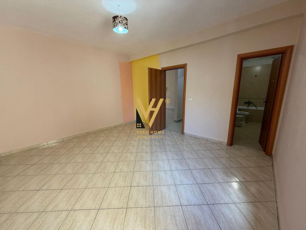 FOR SALE APARTMENT 2+1+2+BLK AT KOMUNA E PARISIT 250,000 EURO