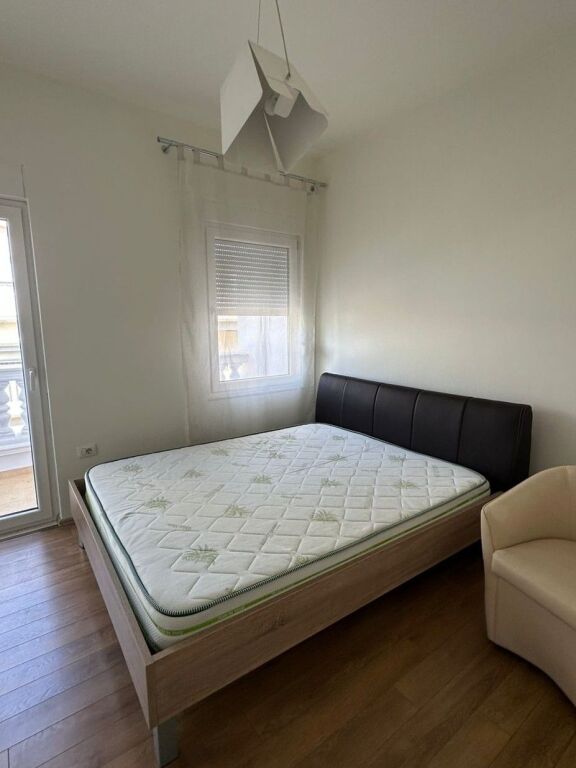 AFFITTASI VILLA SU 4 PIANI, TEG