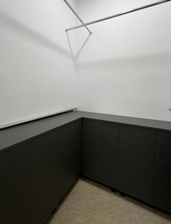 BULEVARDI ZOGU I PARE, JAPIM APARTAMENT 1+1 PER QERA! 650 € /Muaj
