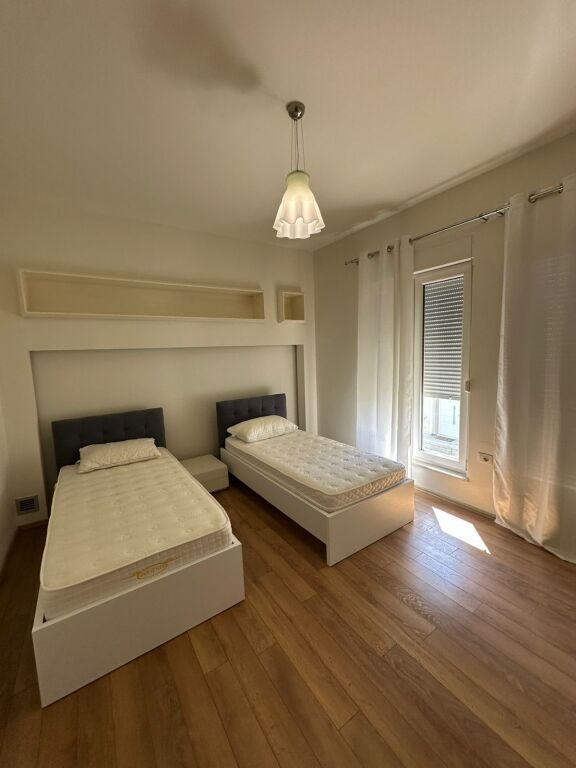 🏡 Villa su 4 Piani in Affitto – White House Residence, TEG