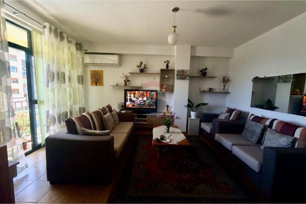 Appartamento - In Affitto - Blocco Gintash, Tirana(ID: 530191058-289)