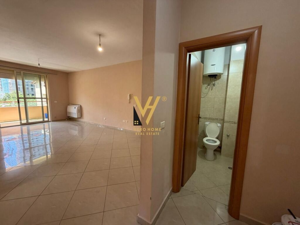 FOR SALE APARTMENT 2+1+2+BLK AT KOMUNA E PARISIT 250,000 EURO