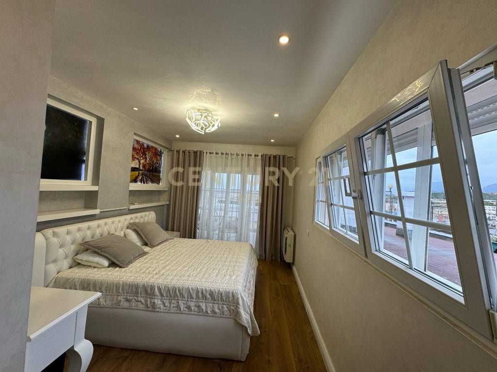 SHITET PENTHOUSE LUKSOZ NE FRESK
