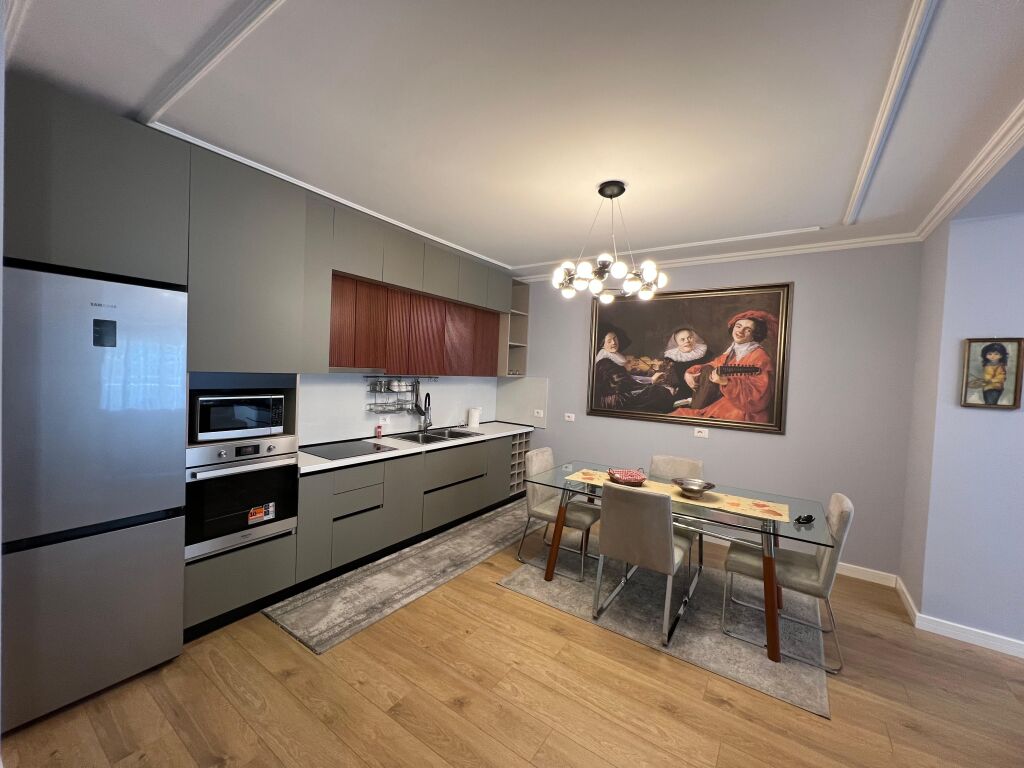 🏡 Apartment 2+1 for Rent – near the Ballet School Elbasan Street