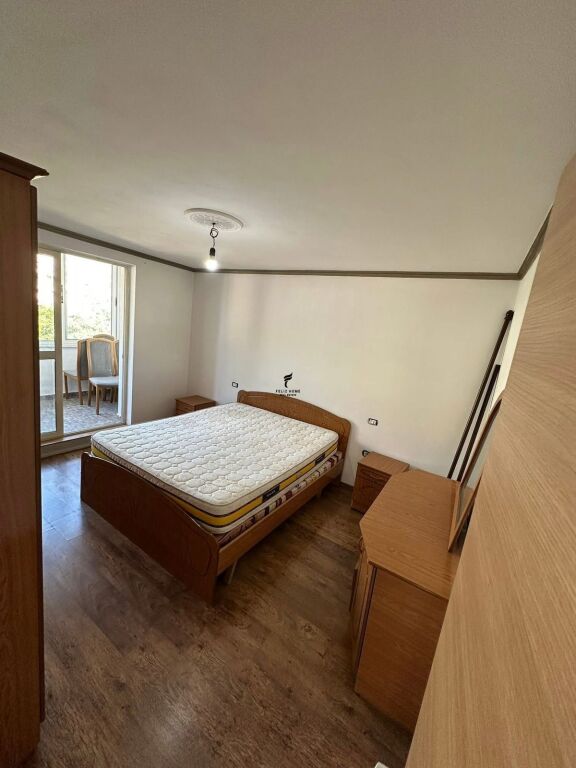 SHITET APARTAMENT 2+1 KOMBINAT 9.500.000 LEKE FH-72323