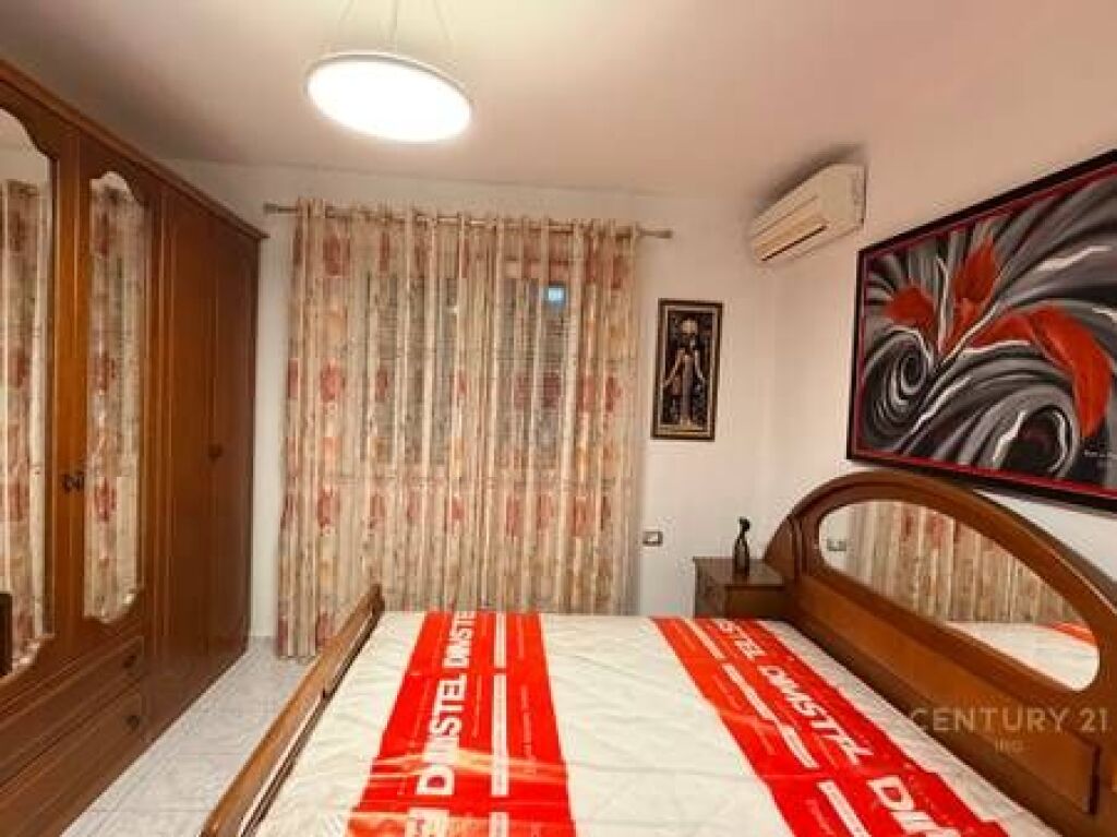 JEPET ME QIRA APARTAMENT 1+1 TEK 21 DHJETORI | ÇMIMI 50,000 ALL