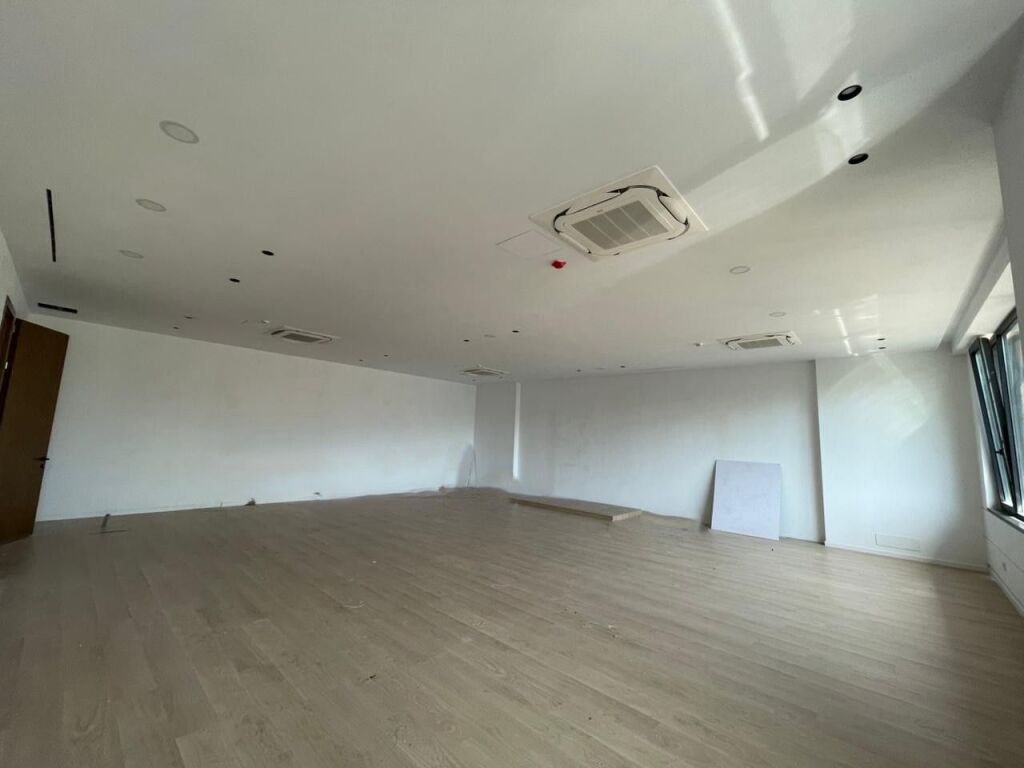 ✨ Zyrë me Qira – Kompleksi Delijorgji | Premium Location!